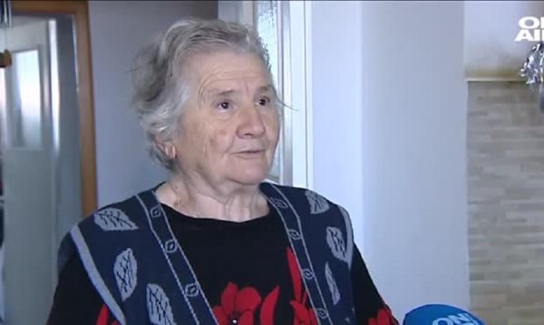 Тормоз: 82-годишна баба плаща сметките на 32-годишния си внук 