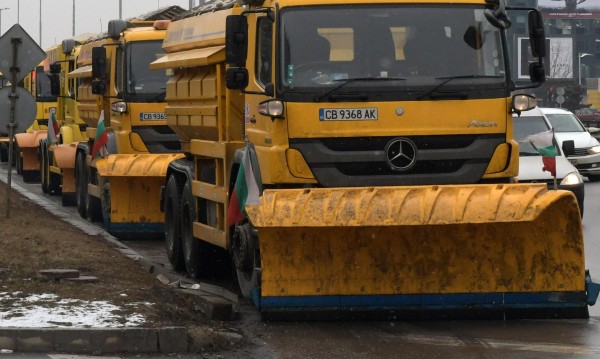 В София 160 машини обработваха срещу заледяване